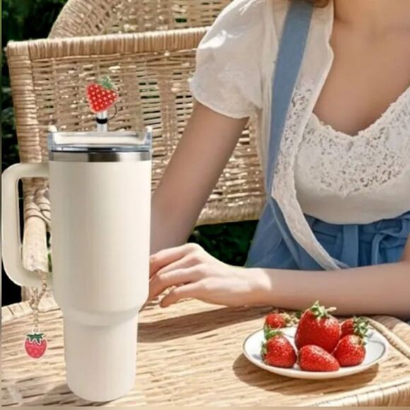 Strawberry Keychain and Straw Topper Set - Picture 4 of 5